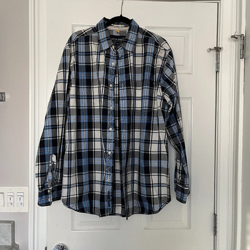 Nautica Jeans Co Button Down Long Sleeve Shirt Blue White Plaid Cabincore L
